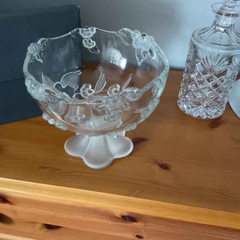 Cut glass decanter and fruit bowl