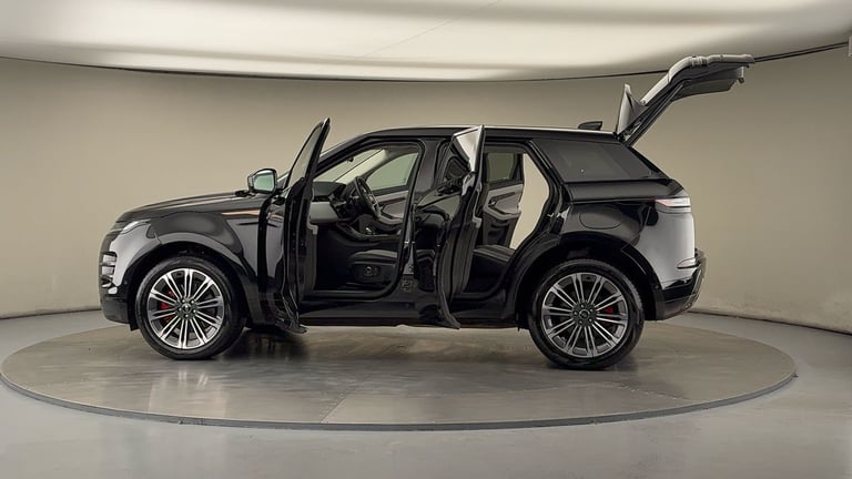 2024 Land Rover Range Rover Evoque 1.5 P300e 11.9kWh Dynamic HSE SUV 5dr Petrol Plug-in Hybrid Au...