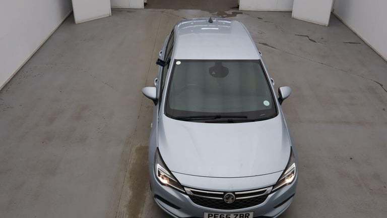  Vauxhall Astra 1.4i SRi Nav Euro 6 5dr Petrol Manual