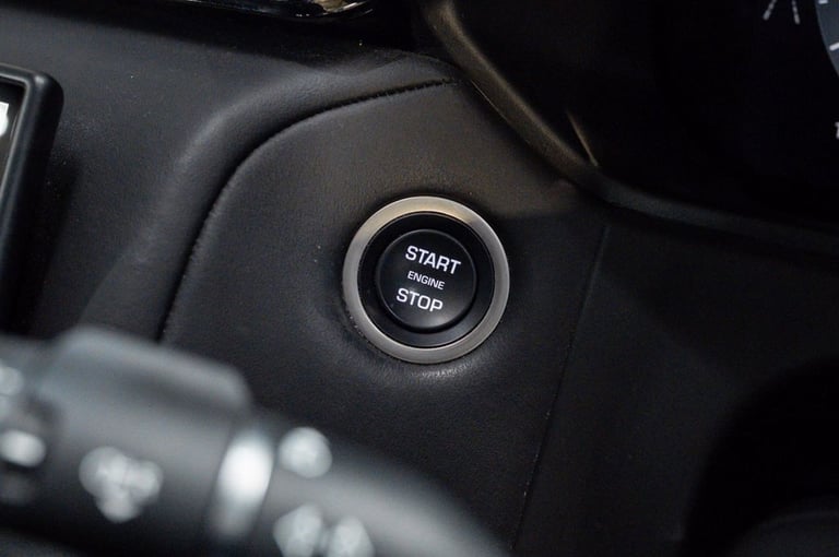 2024 Land Rover Range Rover Velar 2.0 P250 Dynamic HSE SUV 5dr Petrol Auto 4WD Euro 6 (s/s) (249 ...