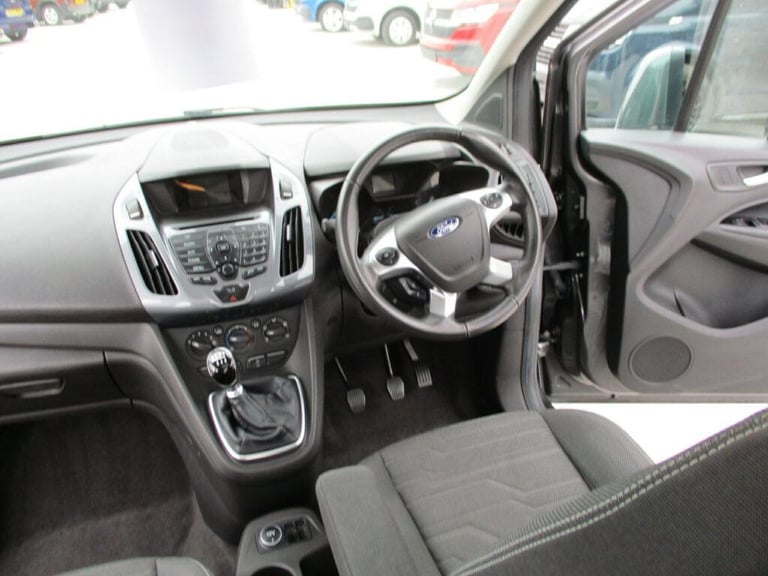 Ford Grand Tourneo Connect Titanium 2018 1.5 TDCi Manual