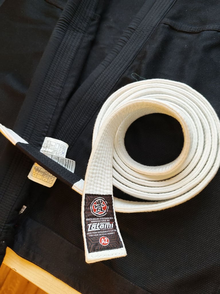Tatami™  bjj gi with white belt, size A2L, used less than a week.  