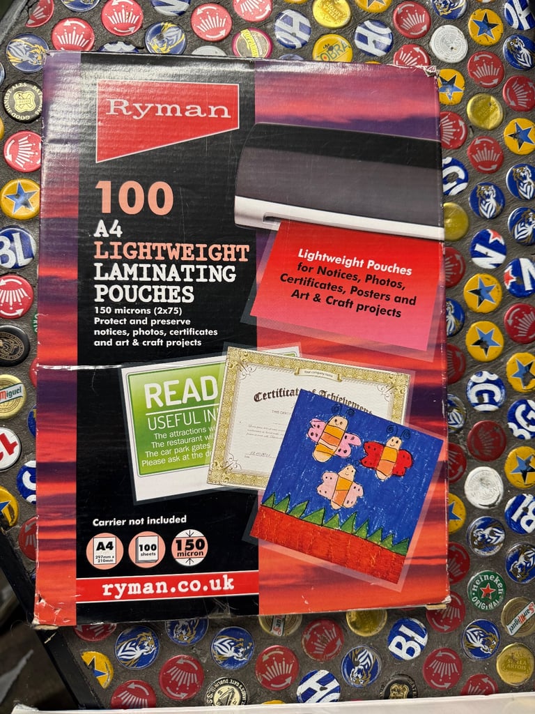 Fellowes A4 laminator and laminating pouches