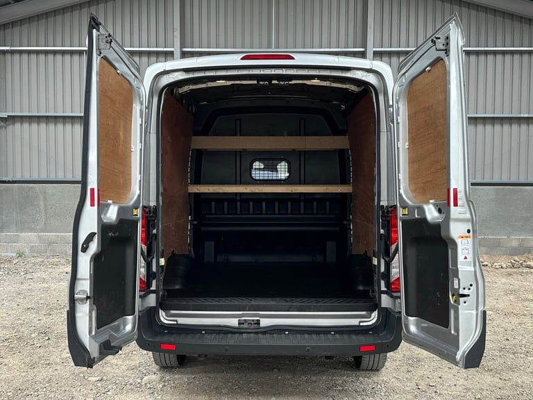 2019 (19) Ford Transit 350 Double Cab Crew Van L3H2 red 2.0 EcoBlue ( 130 bhp )