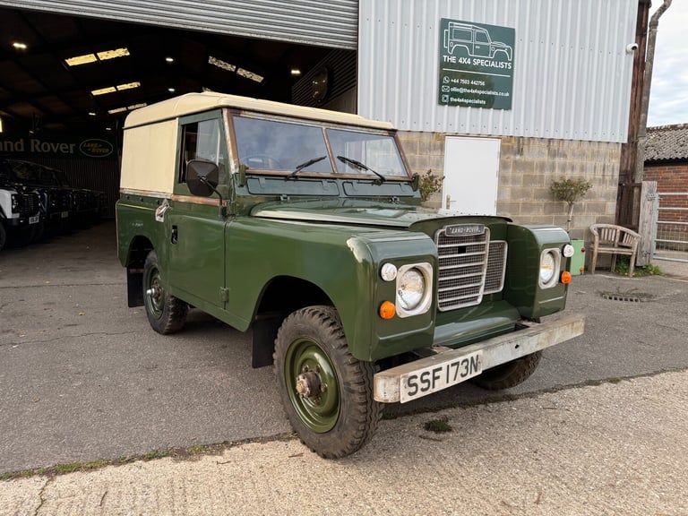 1974 Land Rover Series III 88 2.25 Petrol  Petrol Manual