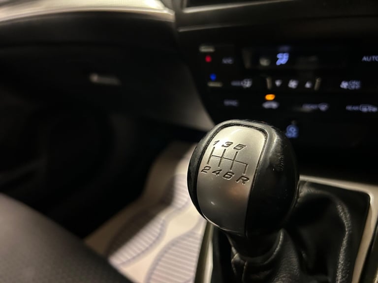 2015 Honda Civic 1.6 i-DTEC Sport (Navi) Euro 5 (s/s) 5dr HATCHBACK Diesel Manual