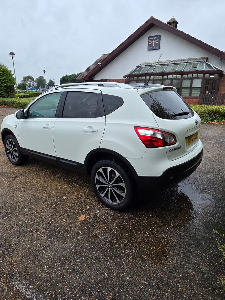 Nissan, QASHQAI, Hatchback, 2012, Manual, 1461 (cc), 5 doors