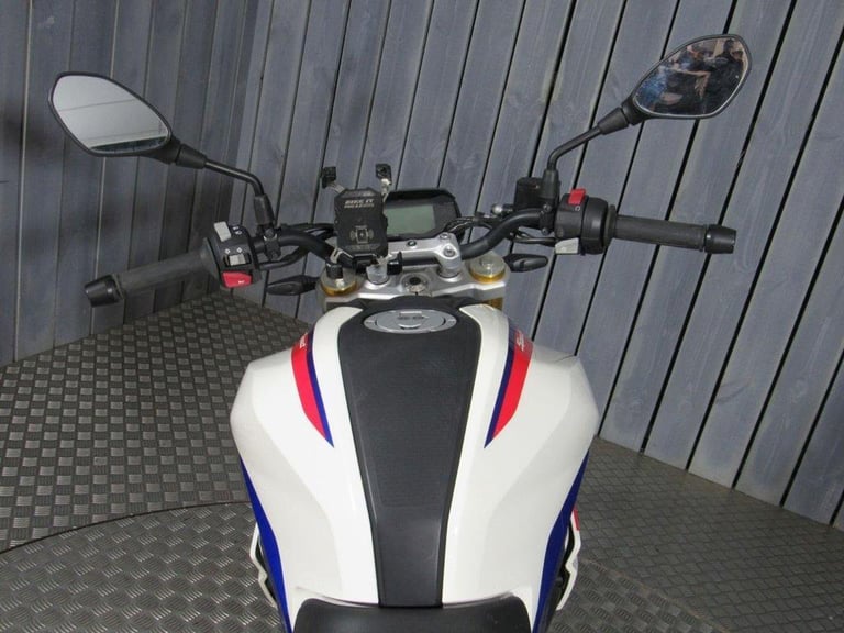 2023 23 BMW G 310 R