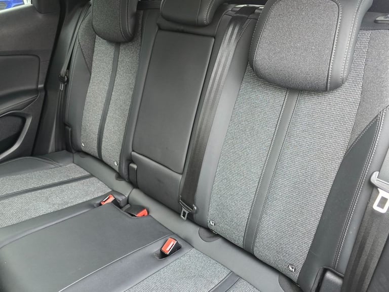 2018 Peugeot 3008 1.2 PureTech Allure SUV 5dr Petrol Manual Euro 6 (s/s) (130 ps) HATCHBACK Petro...