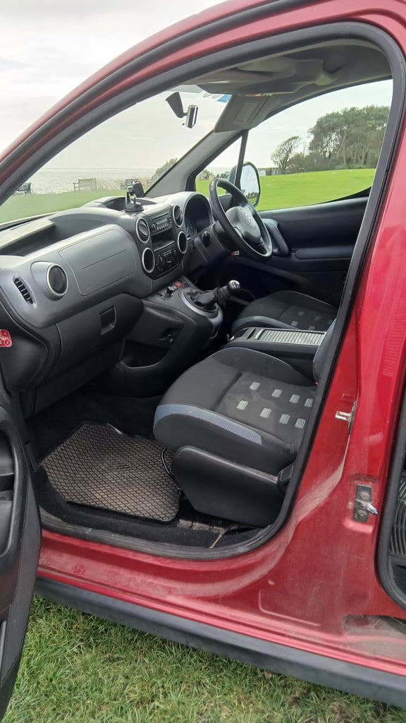 Citroen, BERLINGO MULTISPACE, MPV, 2010, Manual, 1560 (cc), 5 doors
