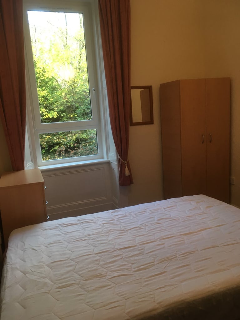 2 Bedroom Flat to Rent in G20