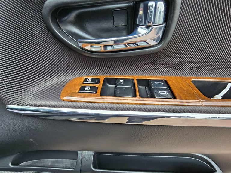  Nissan Elgrand 4WD 3.5 HIGHWAY STAR SERES 3 Petrol Automatic