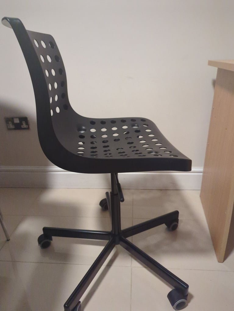 Compact Office chair 