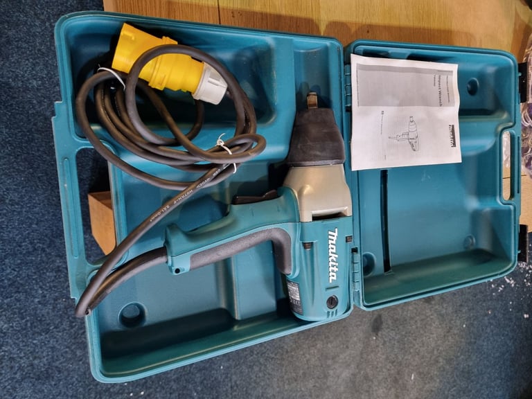 Makita Impact Wrench - Brand New - TW0250 1/2Inch 500W 110volt - £145