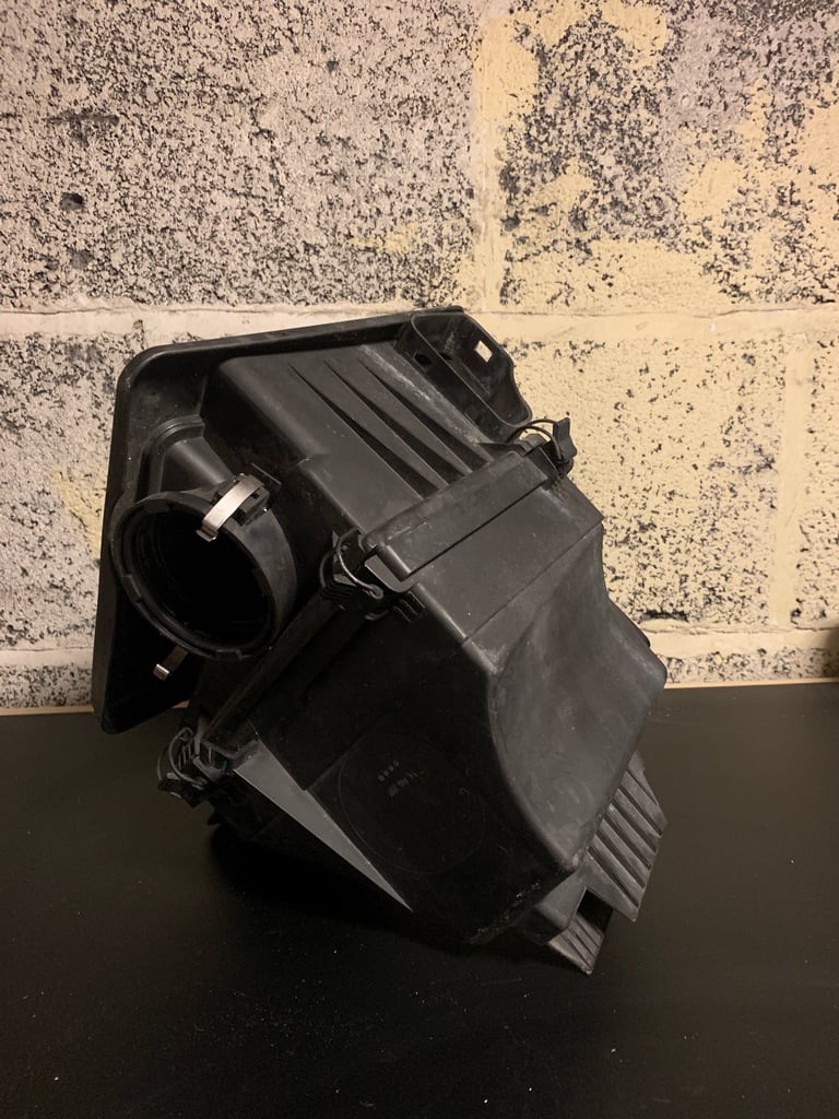 BMW 3 Series E46 320i air filter box,E46 intake box, BMW 320i air filter housing