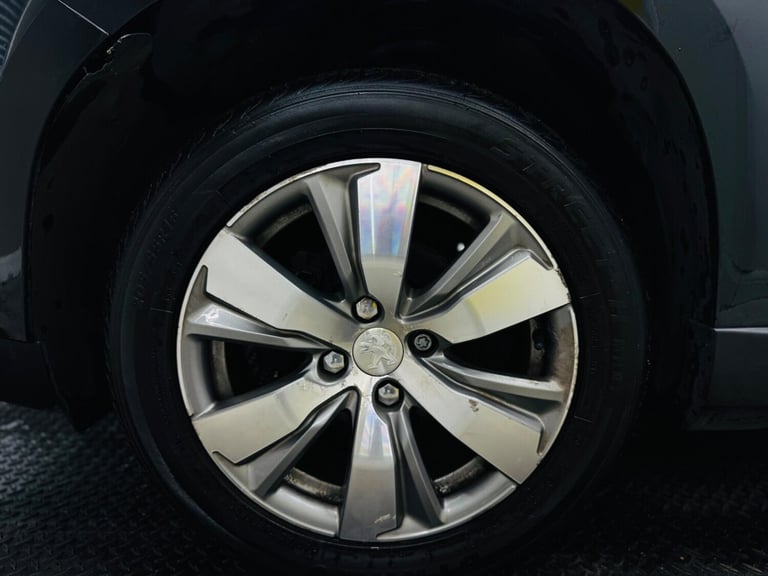 2015 Peugeot 2008 1.6 e-HDi Allure EGC Euro 5 (s/s) 5dr HATCHBACK Diesel Automatic