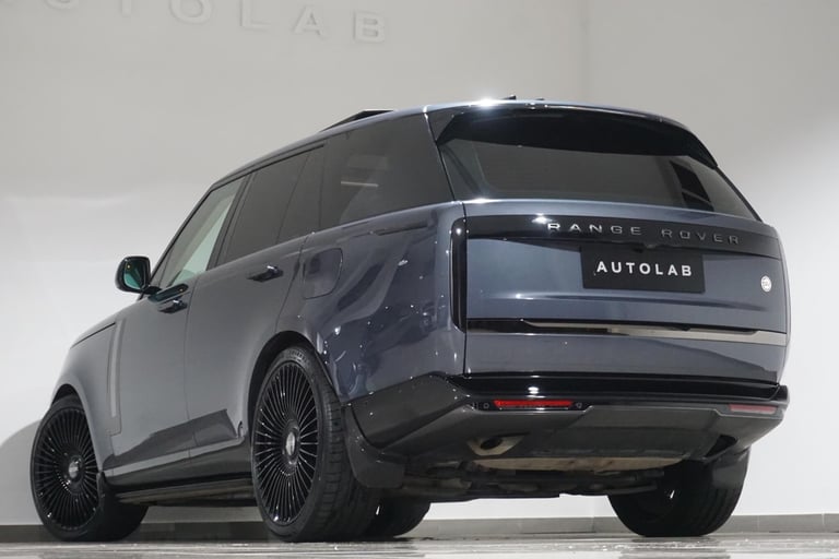 2023 Land Rover Range Rover 3.0 P550e 38.2kWh SV SUV 5dr Petrol Plug-in Hybrid Auto 4WD Euro 6 (s...