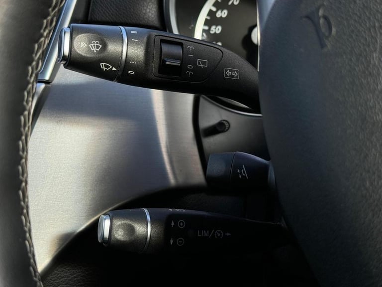 2015 Mercedes-Benz M-Class 2.1 ML250 BlueTEC AMG Line G-Tronic 4WD Euro 6 (s/s) 5dr ESTATE Diesel...