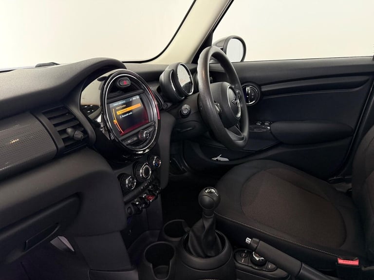 2019 MINI Hatch 1.5 Cooper Classic Euro 6 (s/s) 5dr Hatchback Petrol Manual