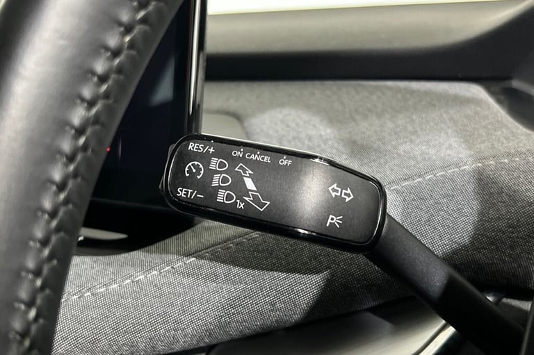 2021 21 SKODA ENYAQ IV 62KWH 60 NAV LOFT SUV 5DR ELECTRIC AUTO (179 PS) TOUCHSCR