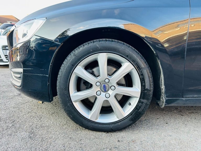 2017 Volvo V60 2.0 D4 SE Lux Nav Auto Euro 6 (s/s) 5dr ESTATE Diesel Automatic