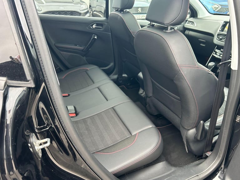 2019 Peugeot 2008 1.2 PureTech GPF GT Line SUV 5dr Petrol EAT Euro 6 (s/s) (110 ps) HATCHBACK Pet...