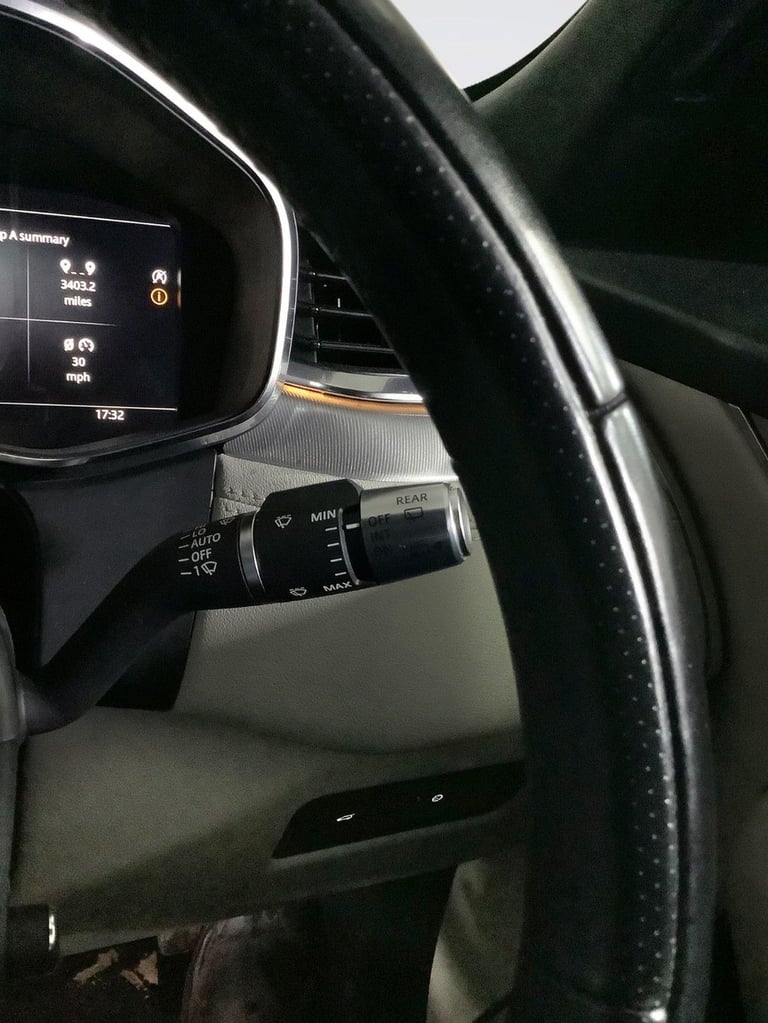 2021 Jaguar F-Pace 2.0 D200 R-Dynamic SE 5dr Auto AWD ESTATE DIESEL Automatic