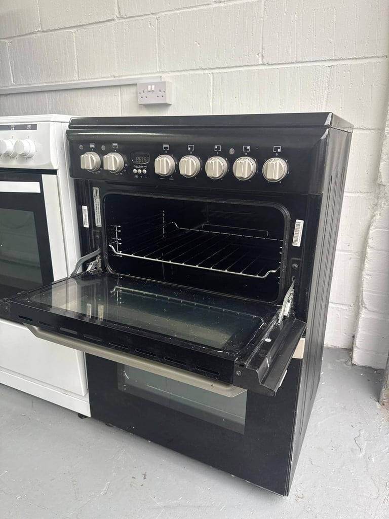 Indesit Electric Double Cooker – Free Same Day Delivery