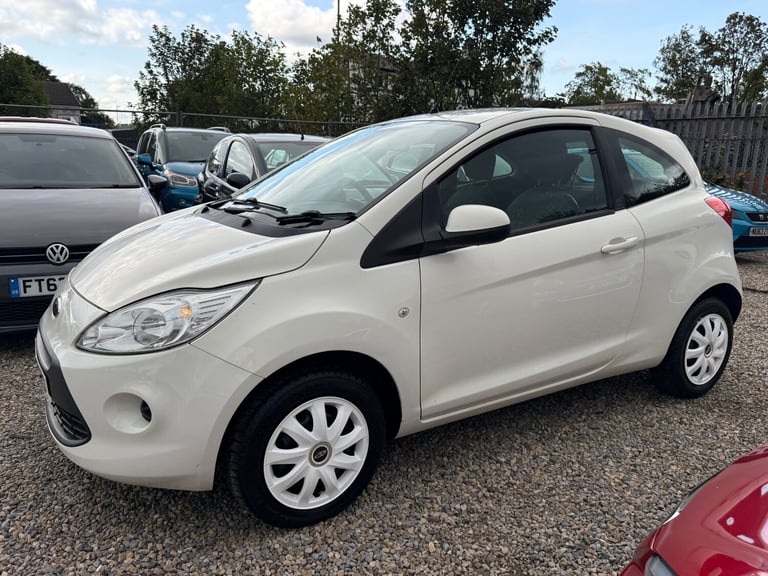 SERVICE HISTORY,2KEYS,MOT,3 MONTH WARRANTY 