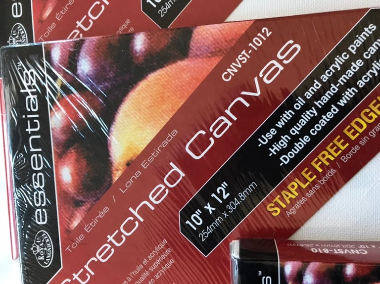 BARGAIN Art job lot - 5 NEW PAINTING BOARDS AND PORTFOLIO CASE.