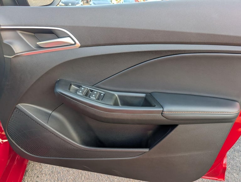 2025 MG MG3 1.5 Hybrid+ MHEV Trophy Auto Euro 6 (s/s) 5dr HATCHBACK Petrol/Electric Hybrid Automatic