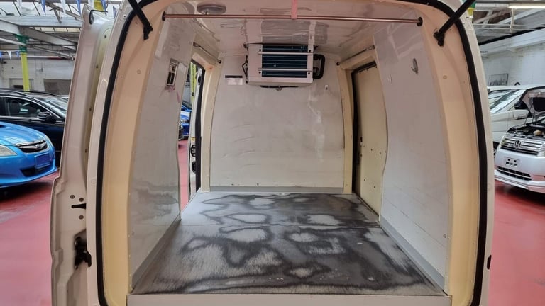 2023 Daihatsu Hijet Cargo 660cc Auto Freezer Van Ulez Free Petrol Automatic