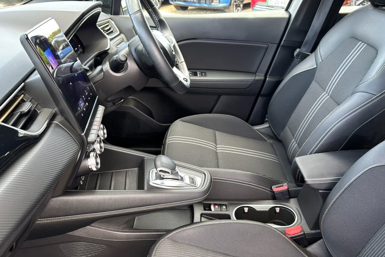  Renault Captur 1.6 E Tech E Tech Engineered Suv 5dr Petrol Hybrid Auto Euro 6