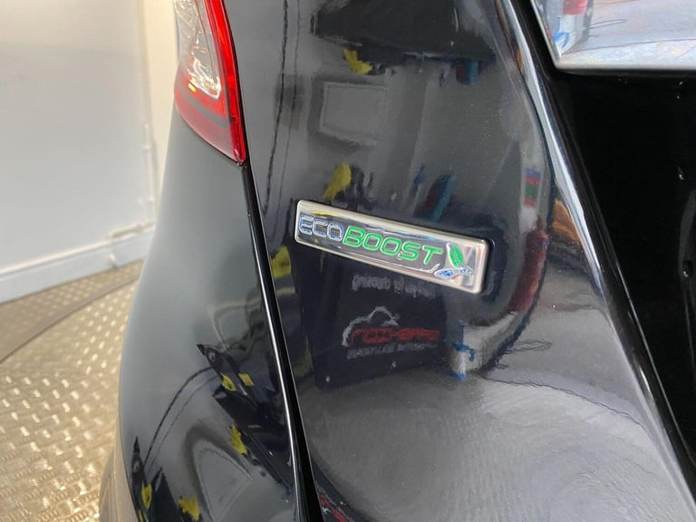 FORD FIESTA 1.0T EcoBoost Titanium Euro 6 (s/s) 5dr 2015
