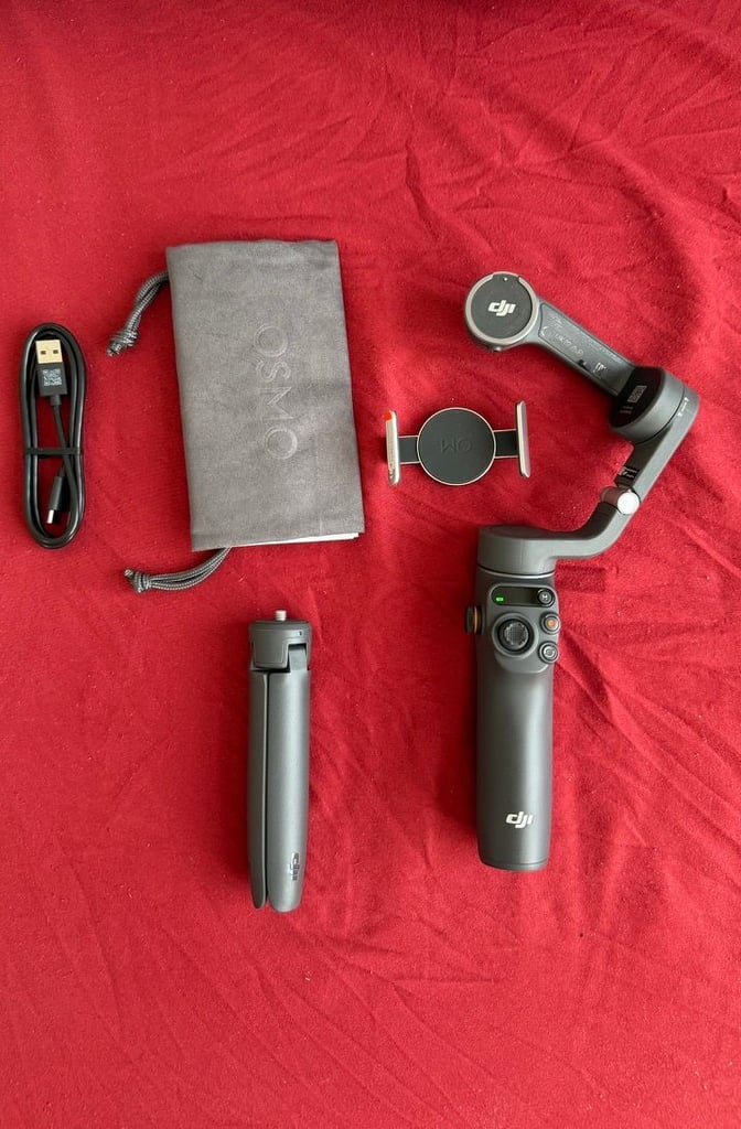 image for Phone Gimbal DJI Osmo Mobile 6