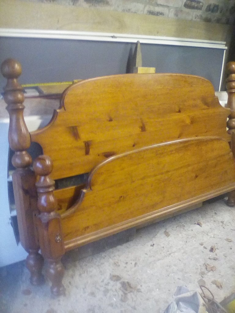 image for Pine bed surround