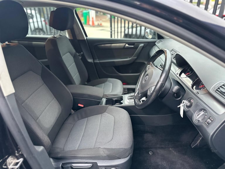 2013 Volkswagen Passat 2.0 TDI BlueMotion Tech Highline DSG Euro 5 (s/s) 5dr ESTATE Diesel Automatic