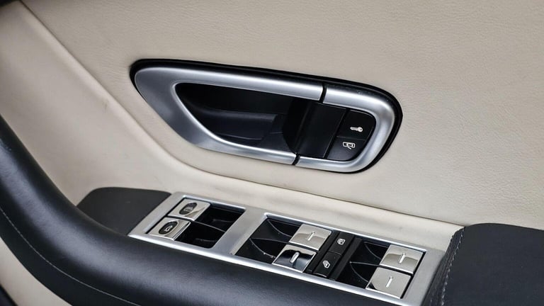BENTLEY CONTINENTAL 4.0 V8 GT Auto 4WD Euro 5 2dr 2012