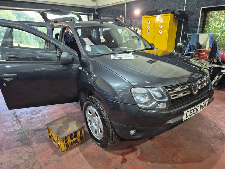 image for 2016 Dacia Duster AMBIANCE DCI Hatchback Diesel Manual