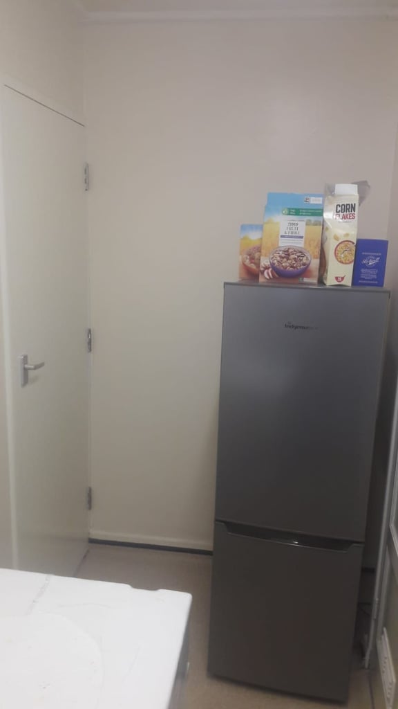image for lovely studio flat 