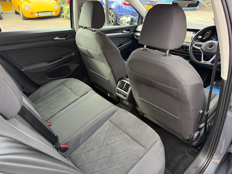 2022 Volkswagen Golf 1.4 TSI 13kWh Style Hatchback 5dr Petrol Plug-in Hybrid DSG Euro 6 (s/s) (2 ...