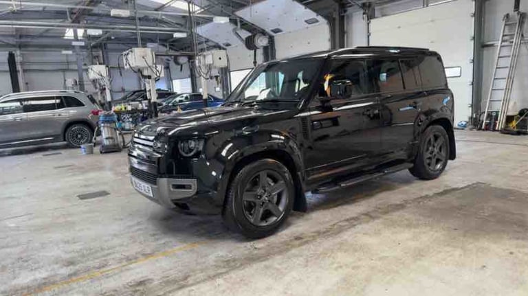 2025 Land Rover Defender 110 3.0 D350 MHEV X-Dynamic SE SUV 5dr Diesel Auto 4WD Euro 6 (s/s) (350...