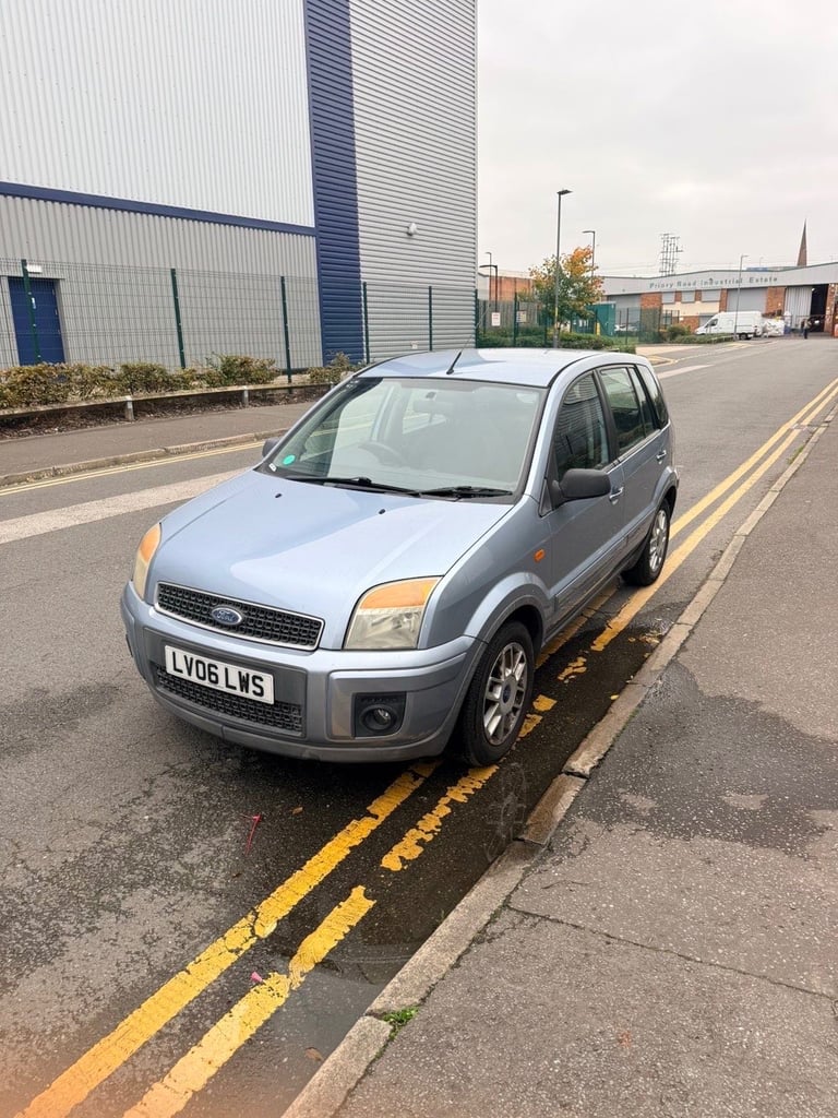 Ford, FUSION, Hatchback, 2006, Manual, 1388 (cc),5 doors - Image 2