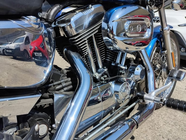 2005 05 HARLEY DAVIDSON XL 1200 C XL1200 CUSTOM SPORTSTER BLUE CUSTOM CRUISER
