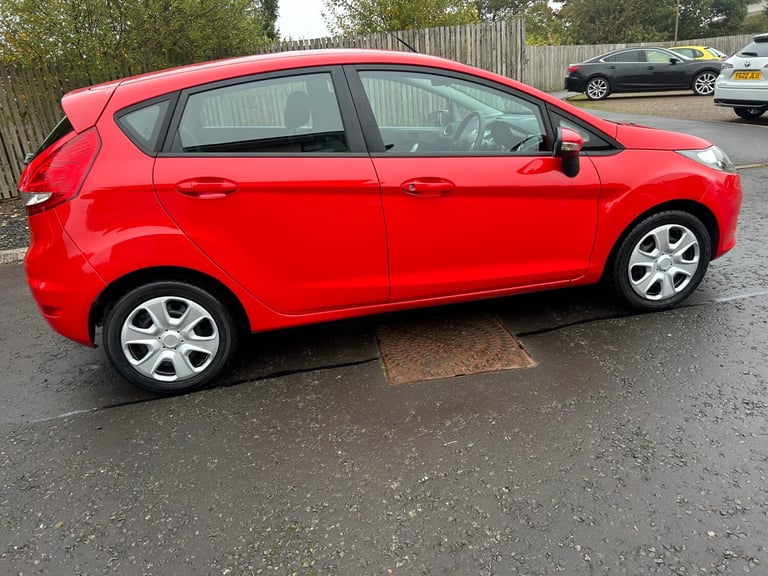 2012 Ford Fiesta 1.25 Style 5dr HATCHBACK Petrol Manual