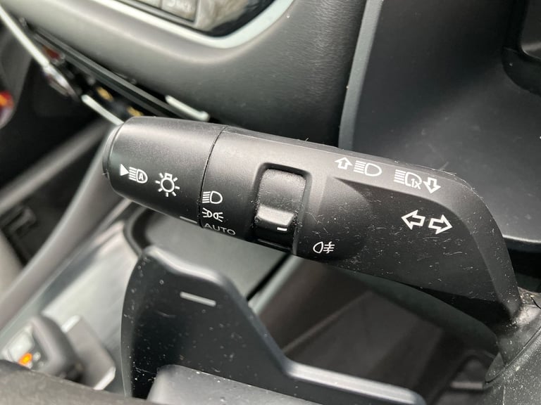 2021 Nissan Qashqai 1.3 DiG-T MH 158 N-Connecta 5dr Xtronic SUV PETROL Automatic