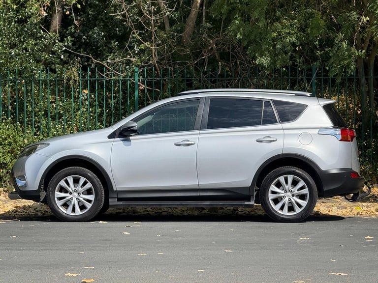2014 Toyota RAV4 2.2 D-CAT Invincible Auto 4WD Euro 5 5dr ESTATE Diesel Automatic