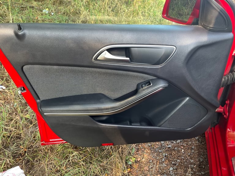 2014 Mercedes-Benz A-Class A180 BlueEFFICIENCY SE 5dr HATCHBACK Petrol Manual