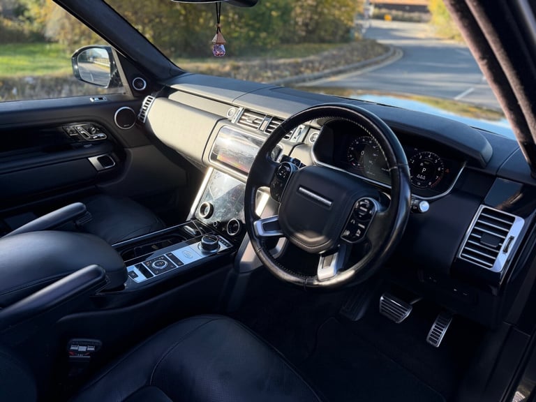 2021 LAND ROVER RANGE ROVER VOGUE P400e WESTMINSTER BLACK TOP SPEC GREY PANROOF