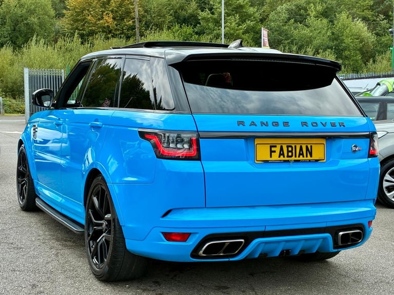 2018 Land Rover Range Rover Sport SVR 5.0 Auto **Carbon Pack - Low Miles**